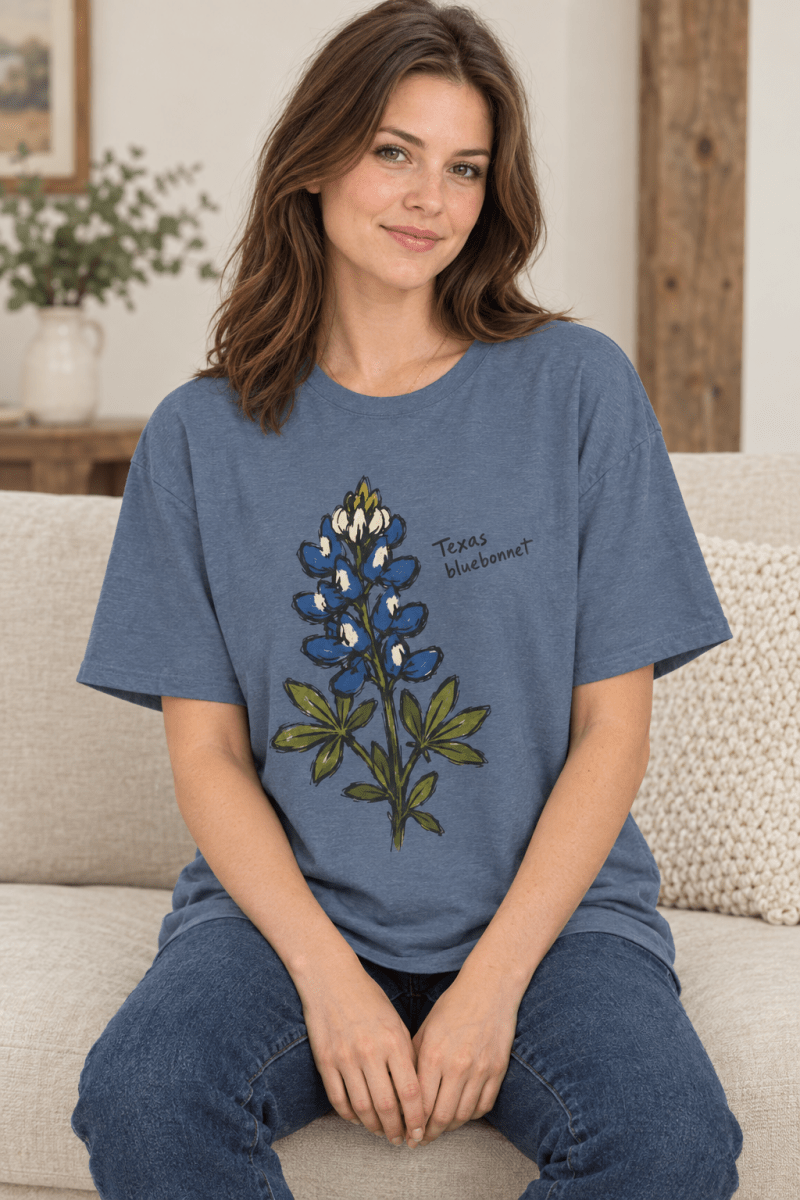 Texas Bluebonnet tee seated model